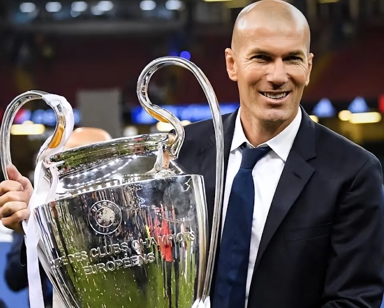 齐达内承认, 接班德尚 齐达内承认, 接班德尚